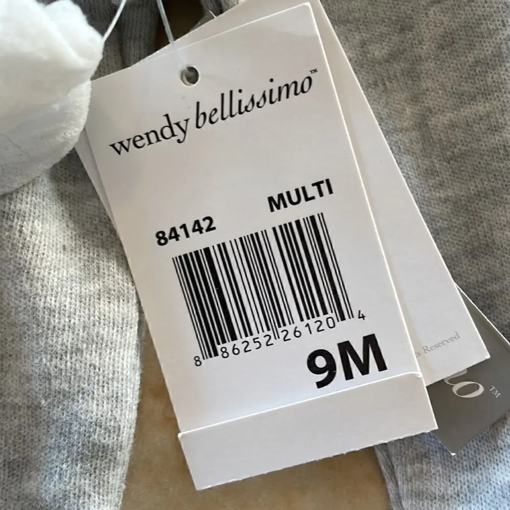 NWT Wendy Bellisimo Onesy and Matching Headband Size 9M